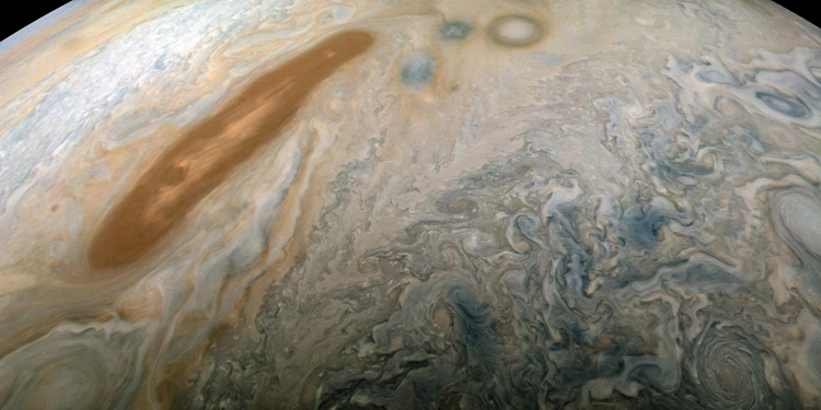 Коричневая Баржа в атмосфере Юпитера