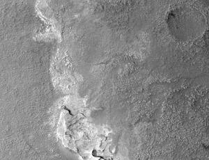 HiRISE - Mid-Latitude Craters