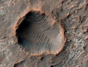 HiRISE - Terra Cimmeria