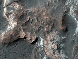 HiRISE - Orson Welles Crater